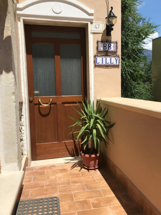 Lilly Bed & Breakfast Sulmona Ngoại thất bức ảnh
