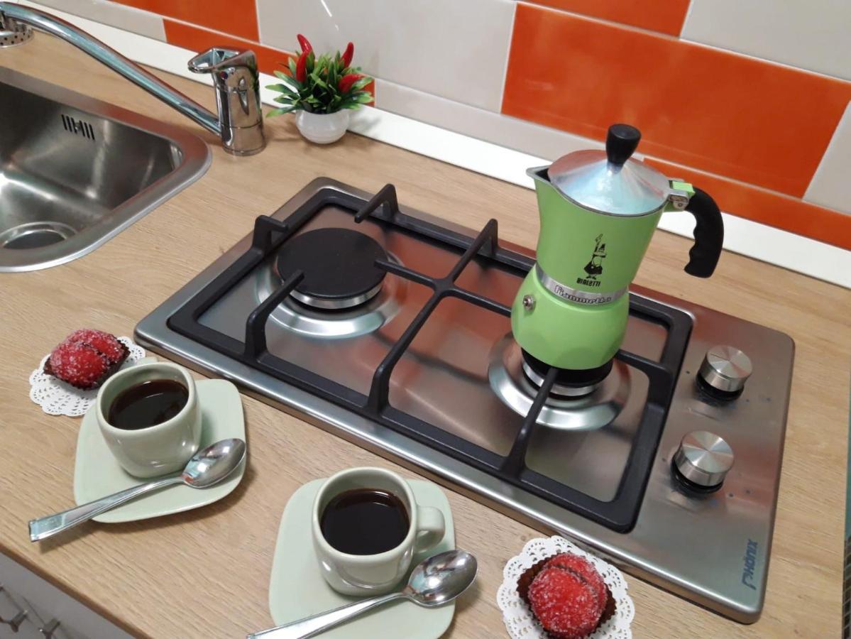Lilly Bed & Breakfast Sulmona Ngoại thất bức ảnh